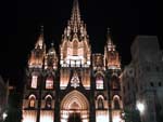 La cathédrale dans la nuit