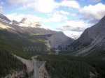 Eine der höchstgelegenen Passstraßen der kanadischen Rocky Mountains: der Sunwapta-Pass
