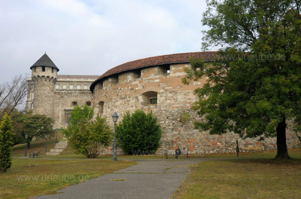Alte Festungsanlagen des Burgpalastes