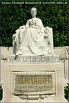 Im Volksgarten thront noch heute Kaiserin Elisabeth mit ihrem Denkmal.