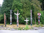 Indianische Kunst, ausgestellt im Stanley Park in Vancouver