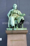 Statue Adam Oehlenschlägers am Königlichen Theater