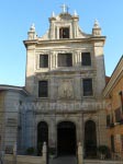 Die Fassade der Iglesia Sta. María