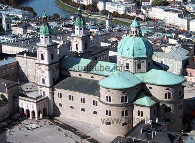 Blick auf den Salzburger Dom von der Burg aus