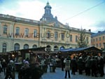 Weihnachtsmarkt vor der Svenska Akademien in Gamla Stan